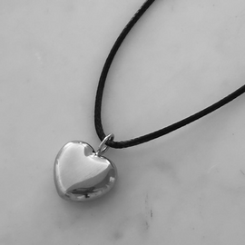 Sacré Cœur Mini Argent necklace