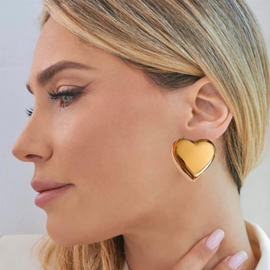 Sacré Cœur Simple Earrings