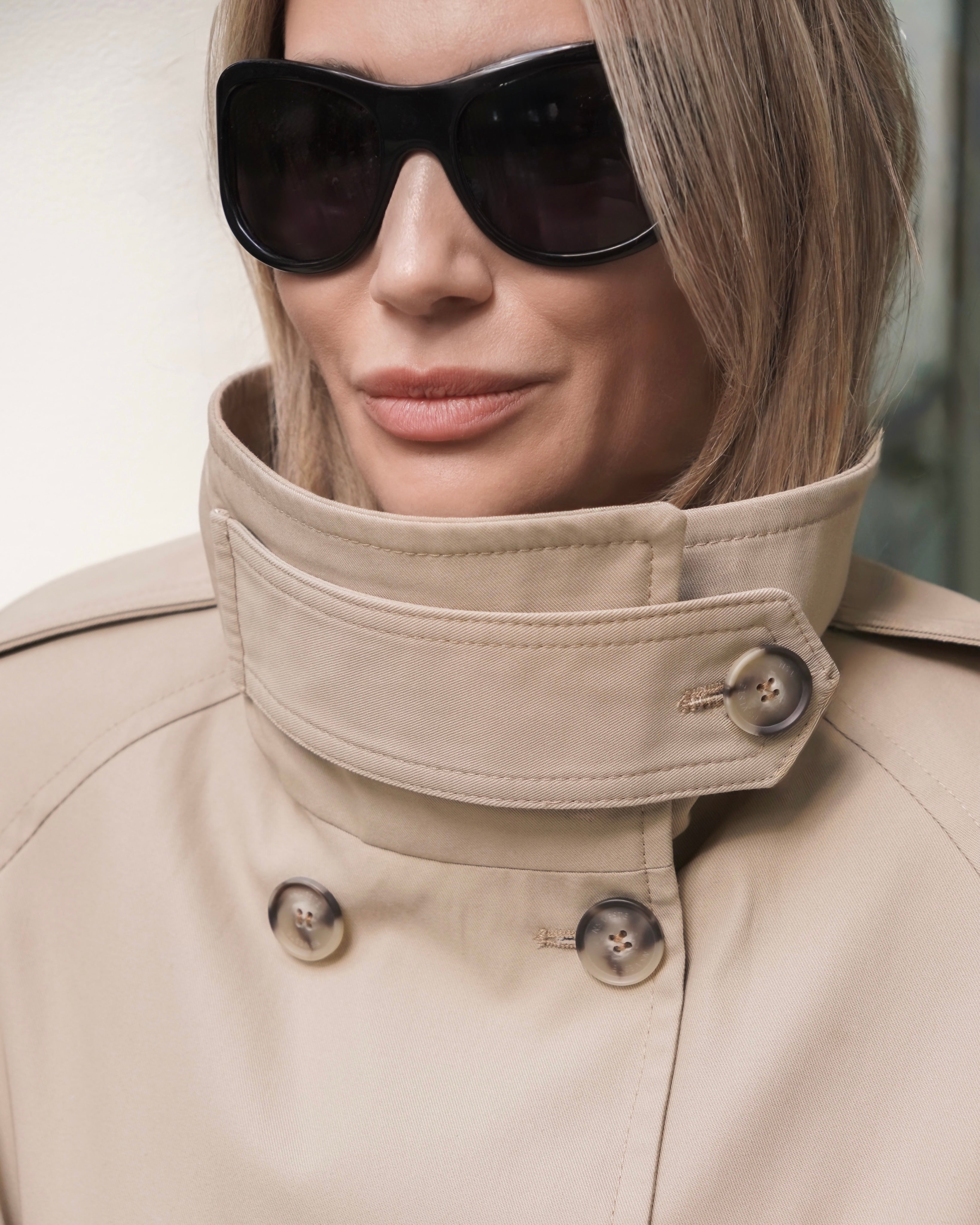 CONTENTE long trench coat with collar