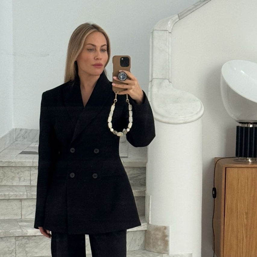 AIMABLE hourglass blazer in black wool