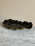 LARGE BLACK SHELL PLATE