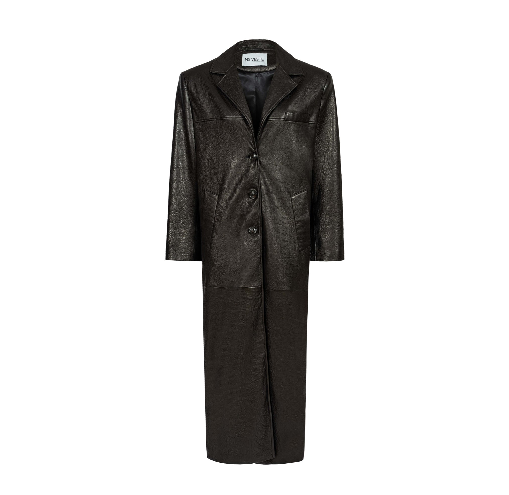 AMOUR noir straight coat in black
