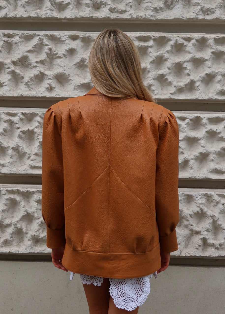 PASSION Retro It-Girl-Jacke in Caramel