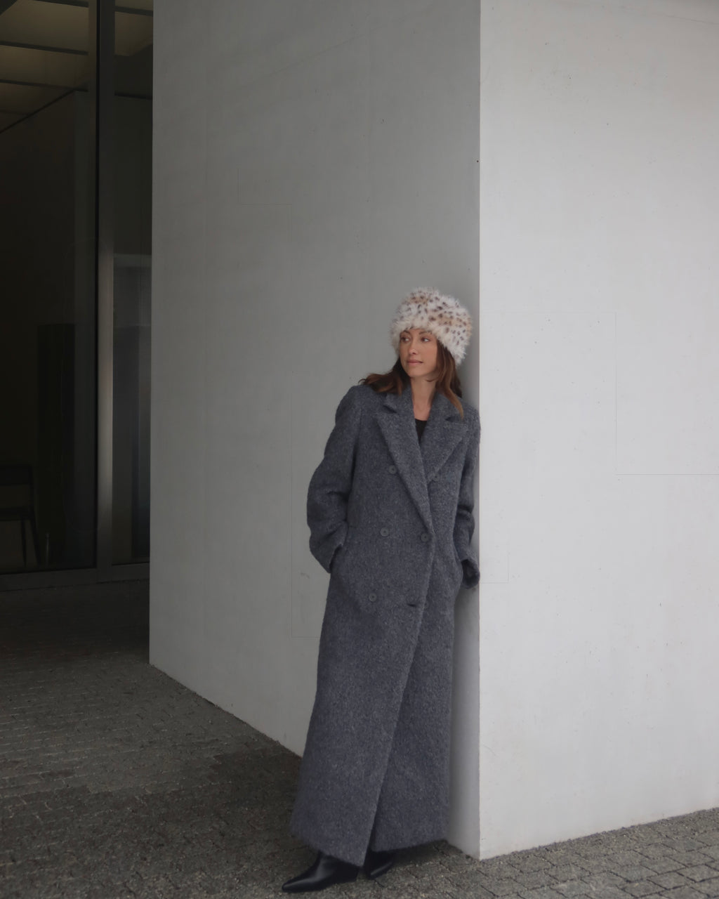 JALOUSIE straight coat in grey alpaca wool