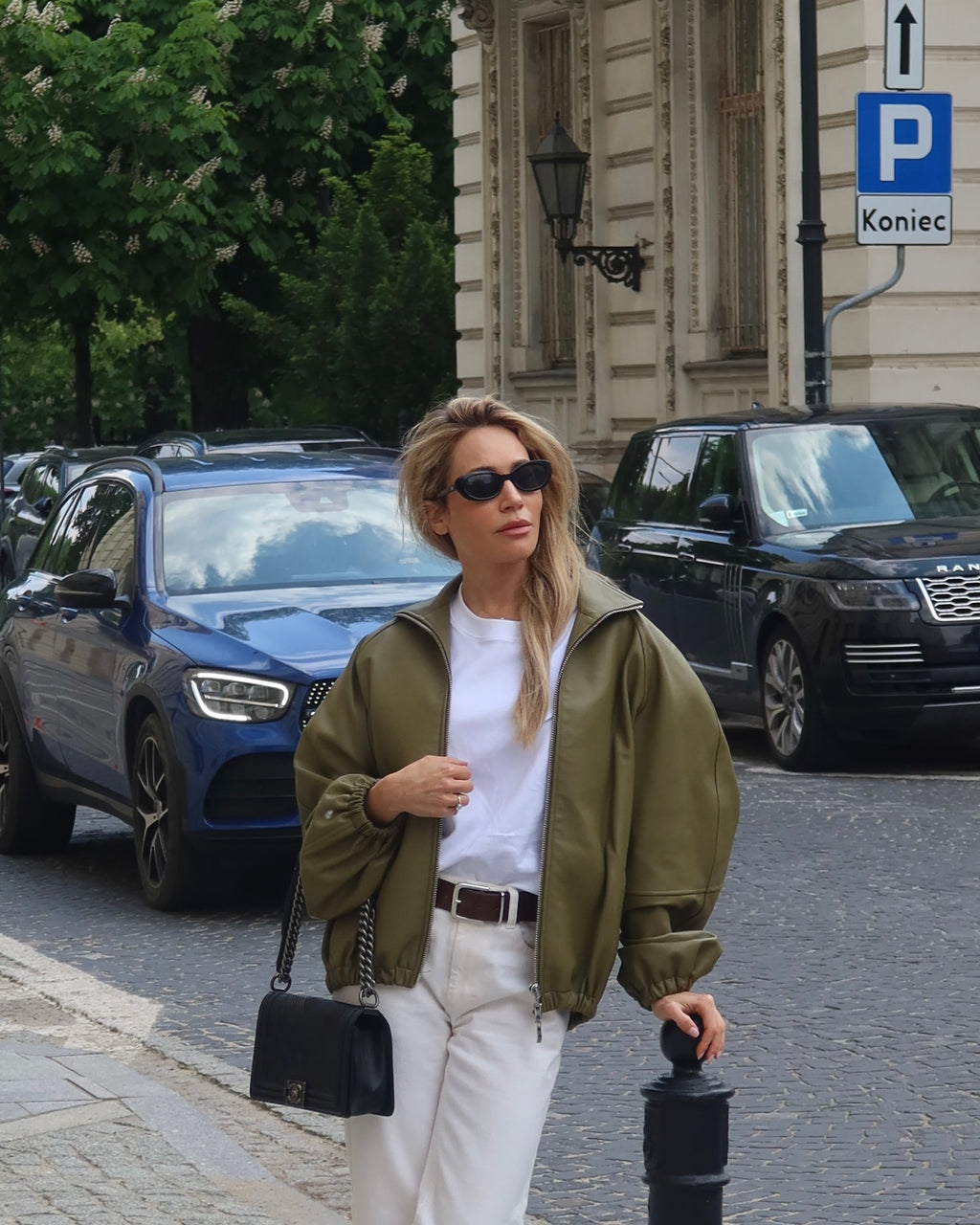 CALME SYMPLE Oversized-Bomberjacke mit Kragen aus Olivenleder