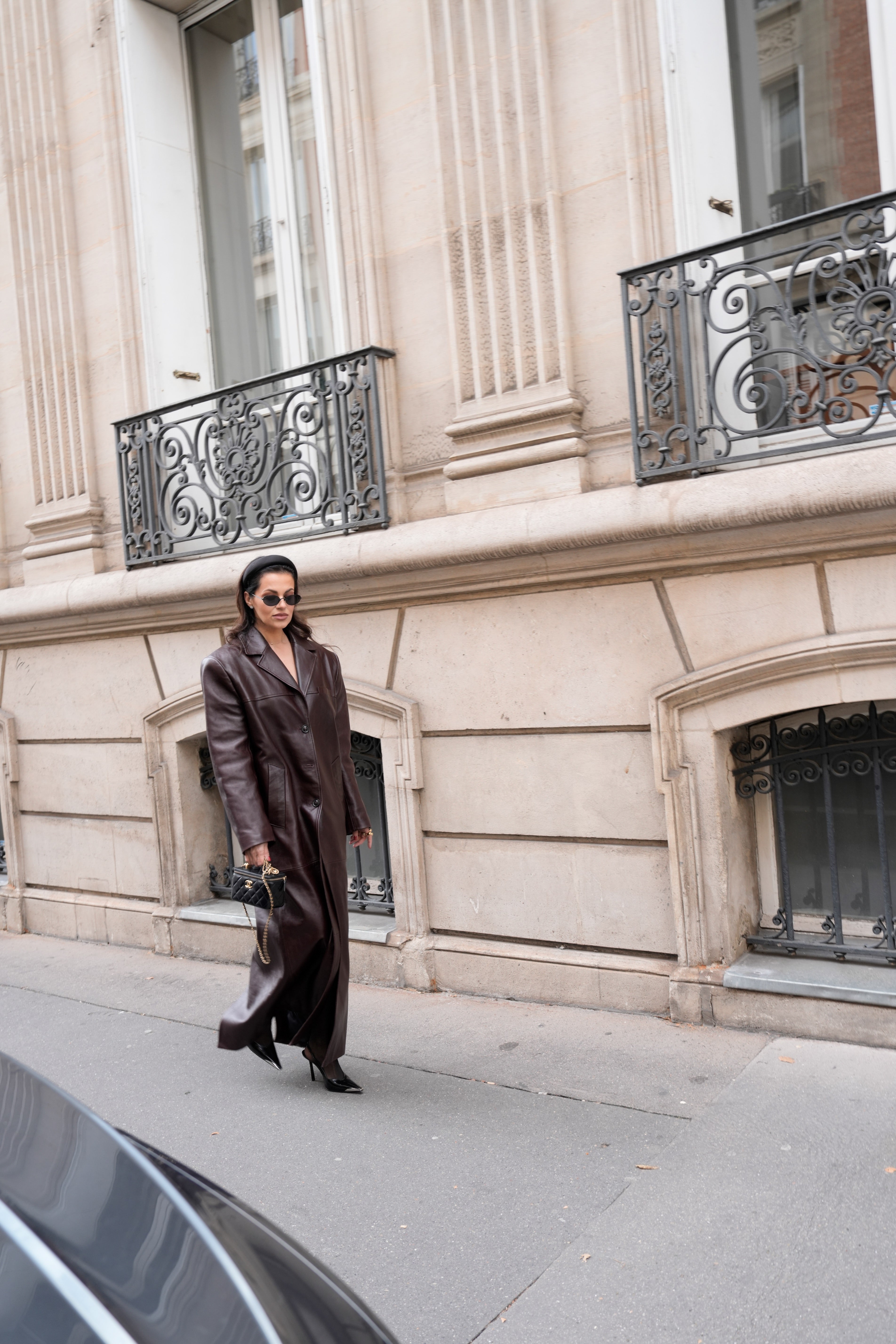 AMOUR straight coat in burgundy leather