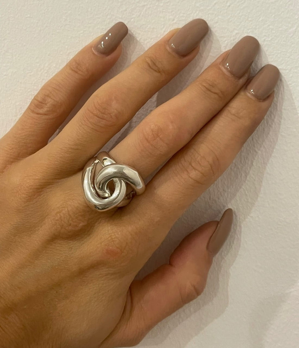 Ring von Madeleine Argent